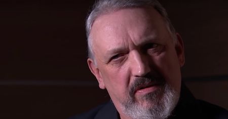 Neonazista okazał się być gejem i Żydem. Ale nie był jedyny
