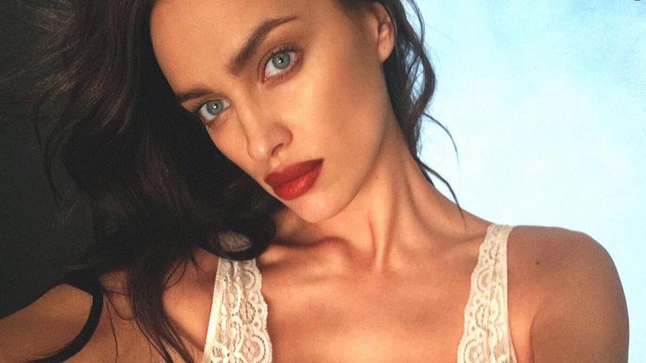 Irina Shayk odpowiedziała na plotki o operacjach 