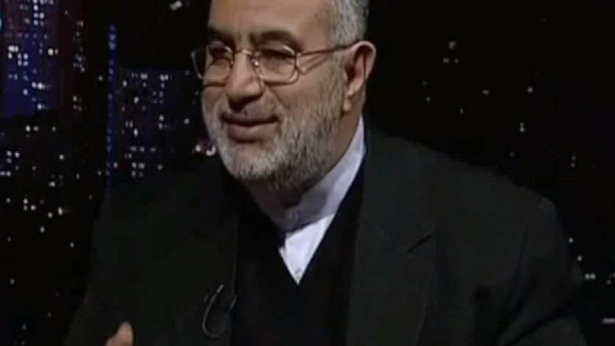 Doradca prezydenta Iranu, Hesameddin Ashena wzywa Amerykanów do walki z koronawirusem.