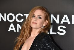 "Rajska plaża": Isla Fisher podkreśliła seksowny dekolt