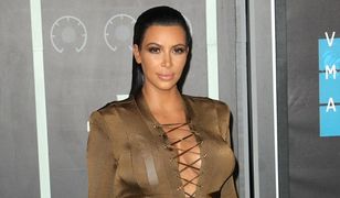 Kim Kardashian opóźniła poród, bo chciała zrobić sobie nowy manicure