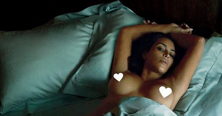 Kim Kardashian znów pozuje nago. Jak wypadła?