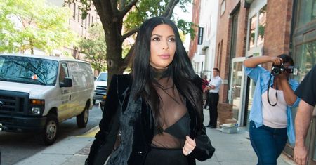 Kim Kardashian: każda okazja jest dobra, by odsłonić trochę ciała