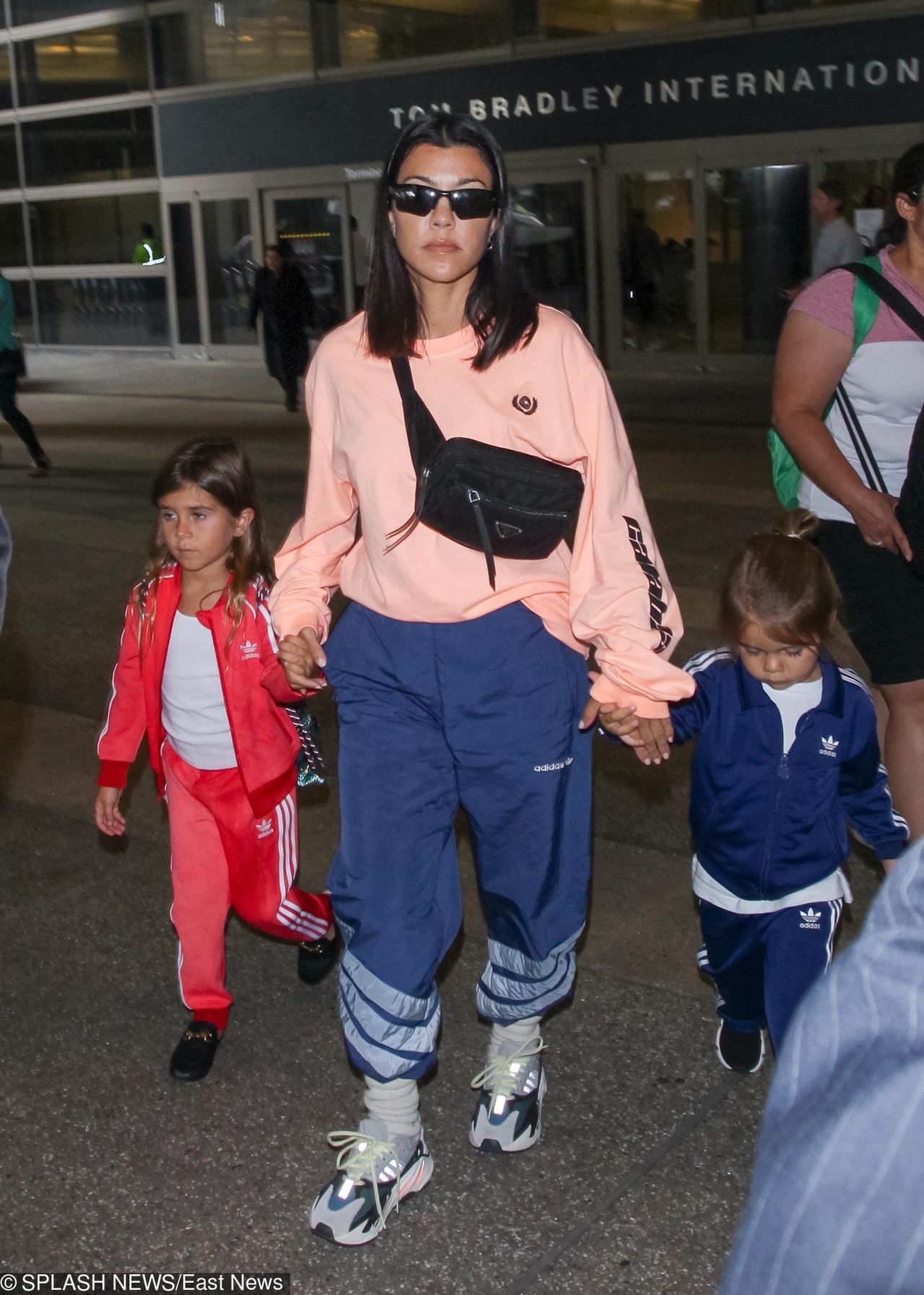 Kourtney Kardashian została dresiarą. Fatalna stylizacja celebrytki