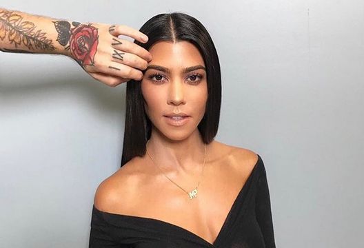 Kourtney Kardashian w stroju kąpielowym polskiej marki!