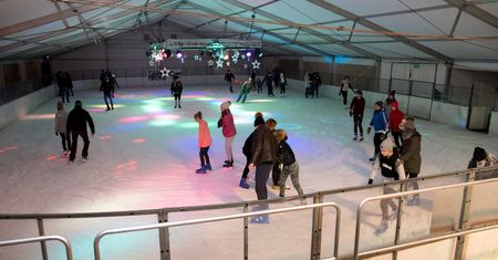 Promocje i Ice Party, czyli początek sezonu na Lodowisku Malta