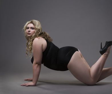 "Żaden biust nie jest za duży albo za mały" - kampania z udziałem modelek plus size wywołała poruszenie