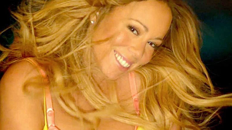 Mariah Carey kąpie się w mleku