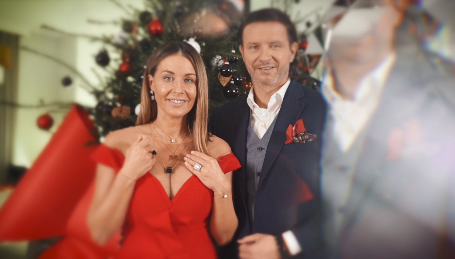 Małgorzata Rozenek z rodziną w świątecznej sesji zdjęciowej