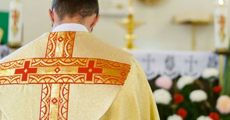 Skandal w gminie. Ksiądz wyczytywał, kto i ile dał na kolędzie?