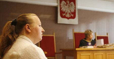 Miasto zapłaci za gwałt na terenie szkoły
