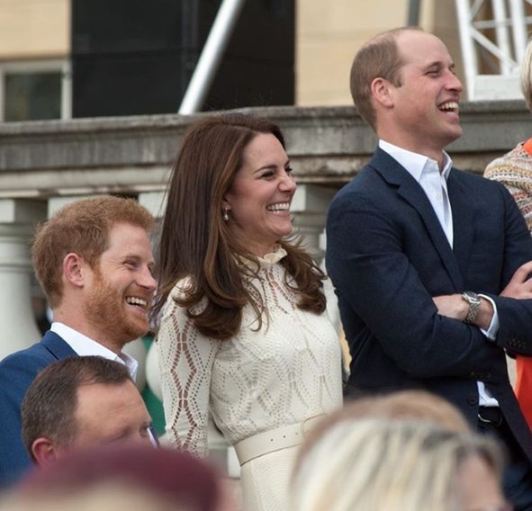Książę Harry, [księżna Kate](http://gwiazdy.wp.pl/tag/księżna kate), [książę William](http://gwiazdy.wp.pl/tag/książę william) 