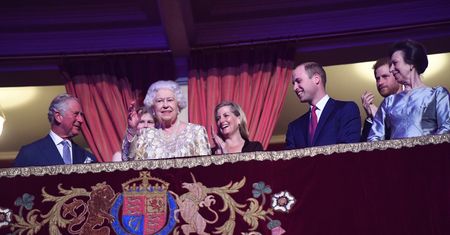 William, Harry i Meghan na koncercie z okazji urodzin królowej Elżbiety. Wyjątkowy wieczór u Windsorów