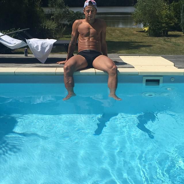 Kamil Grosicki bez koszulki