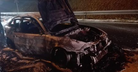 Na A1 zapłonął samochód. Są utrudnienia