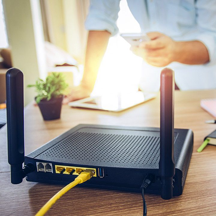 Jak zabezpieczyć domową sieć wi-fi i router?