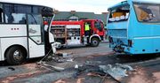 Rusiec. Zderzenie dwóch autokarów i samochodu, 12 osób rannych