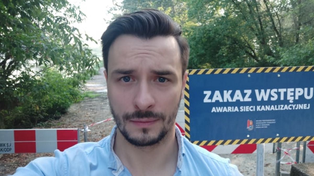 Nasz reporter Marcin Łukasik w okolicach oczyszczalni Czajka.