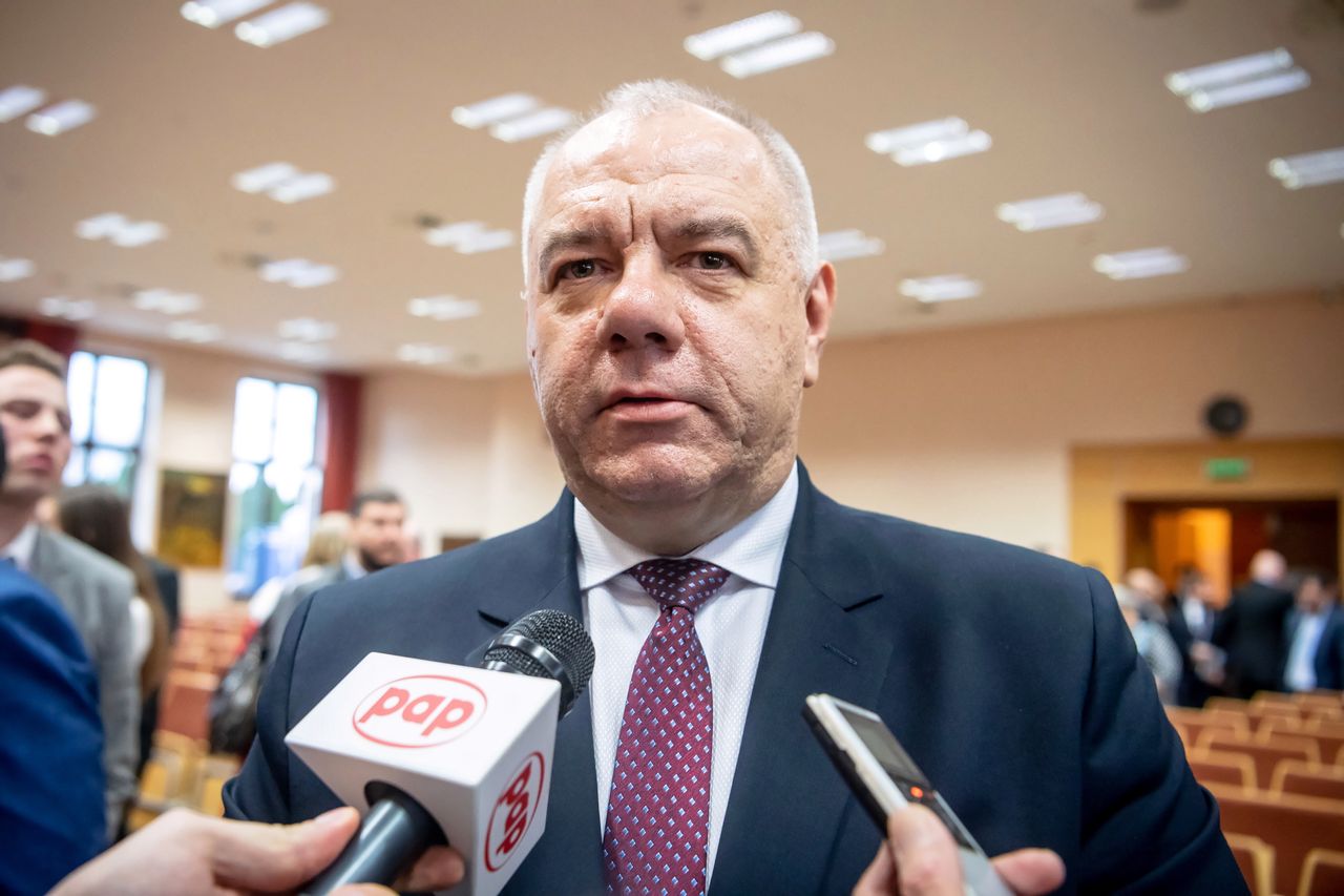 Ceny prądu w górę, rząd szuka sposobu na obniżkę rachunków. Szczegóły? Nieznane 