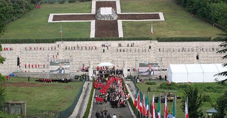 Ambasada RP interweniuje ws. drogi na Monte Cassino