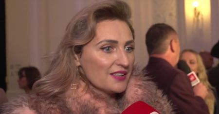 Reni Jusis: Bycie matką i artystką to pewnego rodzaju schizofrenia