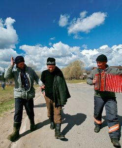 Rosjanie nie potrzebują toalet i bieżącej wody. Do życia wystarczą im czołgi i rakiety