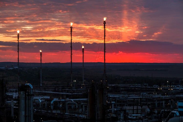 Kompleks chemiczny Gazpromu w Orenburgu.