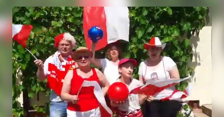 "Team Nawałki najlepszy jest". Nagrali w ogródku piosenkę na mundial, która staje się hitem internetu