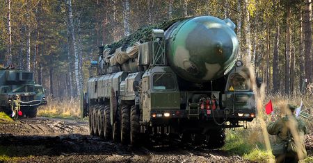 Wyciekł tajny dokument NATO ws. Rosji. "Zagrożenie atomowe"