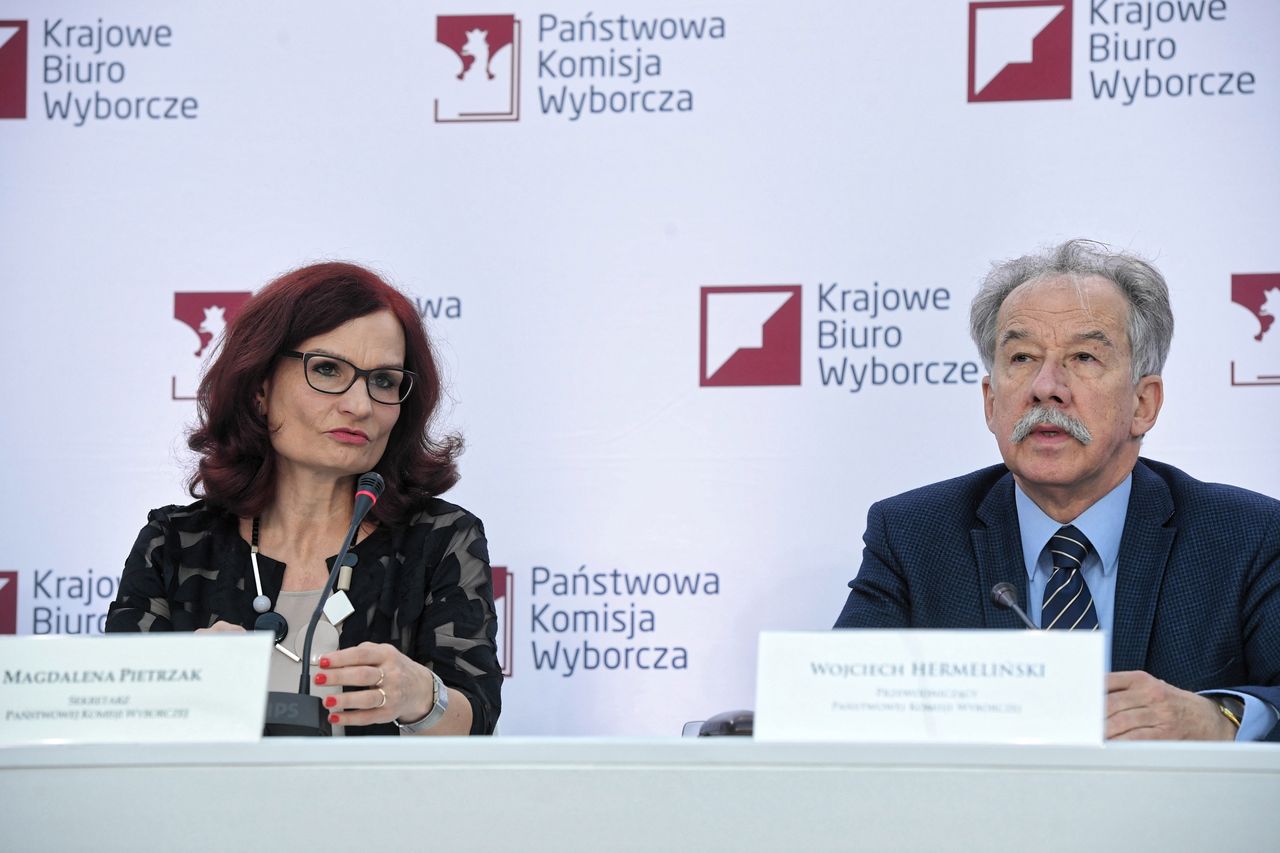 PKW udało się ustalić ostateczne wyniki w ponad połowie gmin