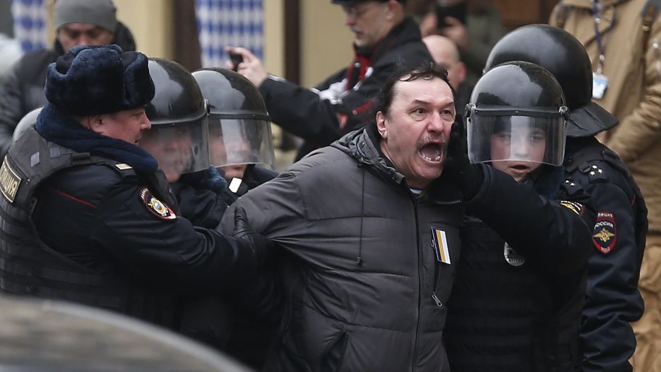 EPA/SERGEI ILNITSKY