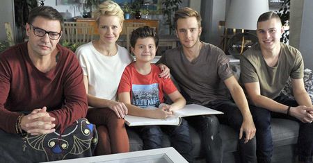 Ważna wiadomość dla fanów „Rodzinki.pl”! Jacek Kurski ma nowy pomysł ma serial. Zmiany już na jesieni!