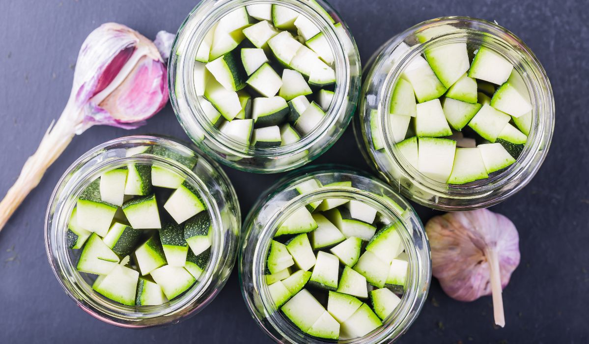 Cukinia po indyjsku - przepis na najlepsze przetwory. Jak ją zrobić?