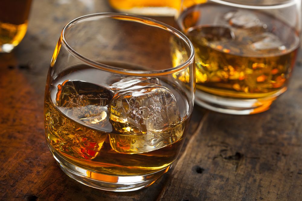 Szkocja nie nadąża z produkcją whisky. Reaktywują stare, zamknięte gorzelnie