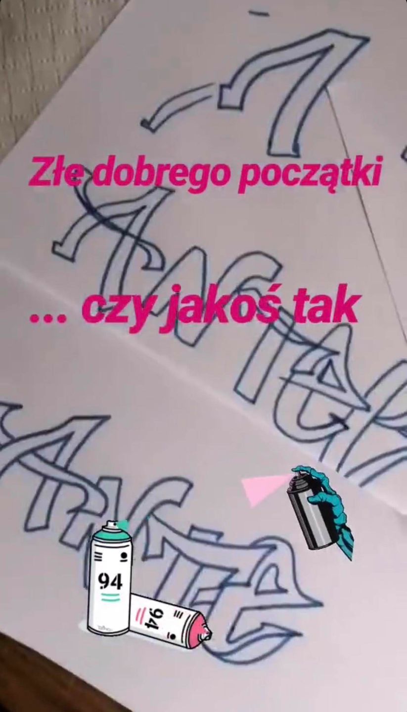 Dorota Szelągowska przygotowała projekt napisów