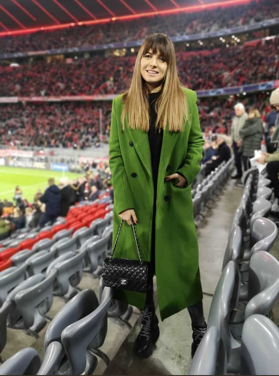Anna Lewandowska na meczu, na którym Robert ogłosił, że spodziewają się dziecka