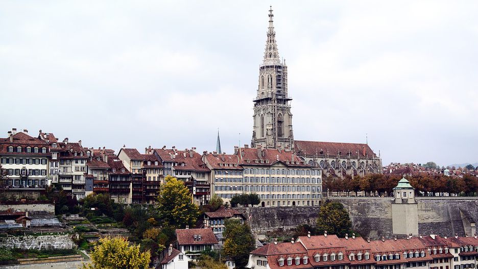 Z lotniska Berno w Belp można dostać się do centrum miasta na wiele sposobów