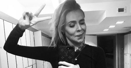 Maja Sablewska chwali się umięśnionym brzuchem