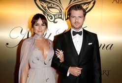 Marta Żmuda-Trzebiatowska kusi głębokim dekoltem na czerwonym dywanie