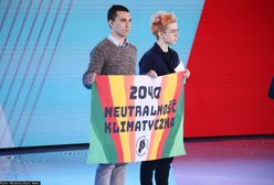 Incydent na konwencji. Aktywiści weszli na scenę i nie podali ręki Małgorzacie Kidawie-Błońskiej