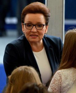 Posłowie PO: w szkołach brakuje podręczników. Rzeczniczka MEN dla WP: nie mamy takich sygnałów