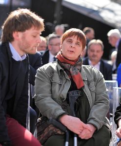 Ochojska miała problem, by wejść na scenę podczas konwencji. PO tłumaczy