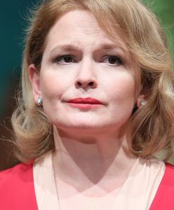 Demony przeszłości nie pozwalają jej być szczęśliwą. Dominika Ostałowska ma żal do ojca