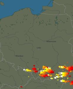 Burze nie odpuszczają. IMGW wydało ostrzeżenia
