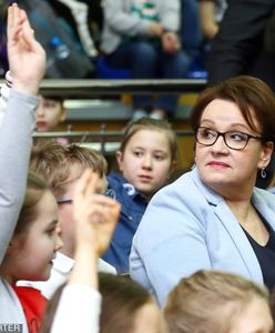 Minister Zalewska zapowiadała ciepłe posiłki dla uczniów. "Nie ma żadnego projektu w tej sprawie"