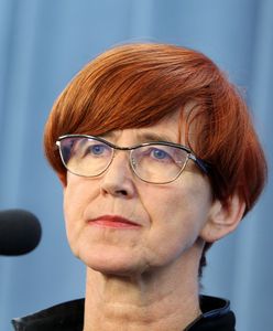 Rafalska ostrzega przed oszustami. Podszywają się pod pracowników ministerstwa