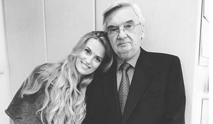 Piękna "pani kuferkowa" z "Jednego z dziesięciu". Co się stało z Sylwią Toczyńską?