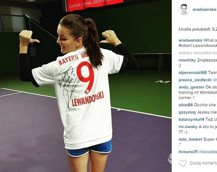 Agnieszka Radwańska w koszulce od Roberta Lewandowskiego