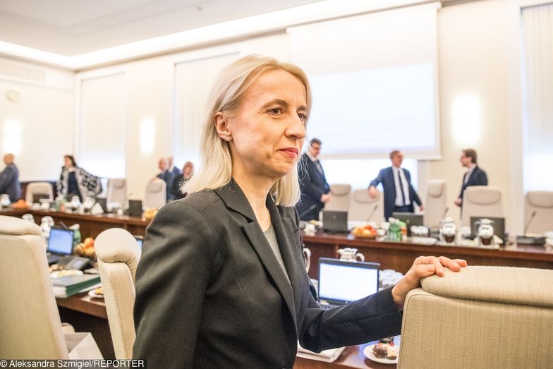 Idzie miękkie spowolnienie - nie ukrywa minister Teresa Czerwińska.