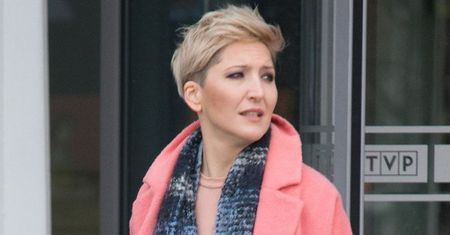 Magda Steczkowska do jednej stylizacji dobrała dwie różne pary butów. Która pasowała bardziej? [zdjęcia]